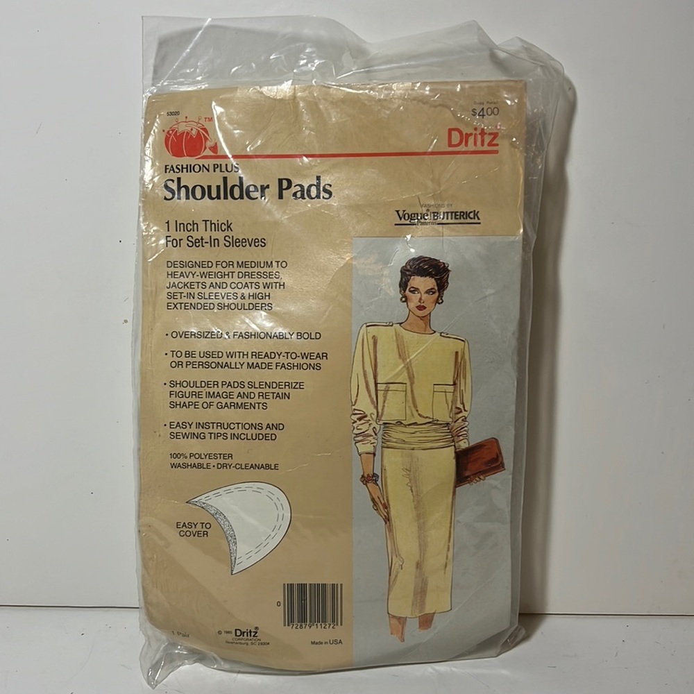 Vintage Dritz shoulder pads 1” thick